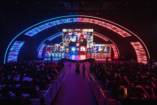 他在禁区的 他在禁区的