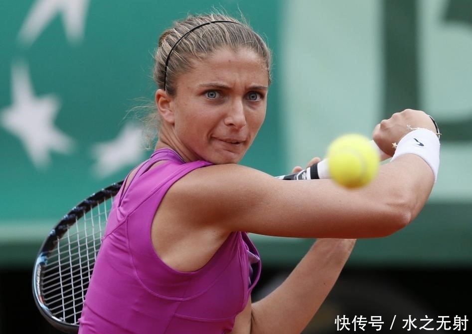 球员们在受 球员们在受