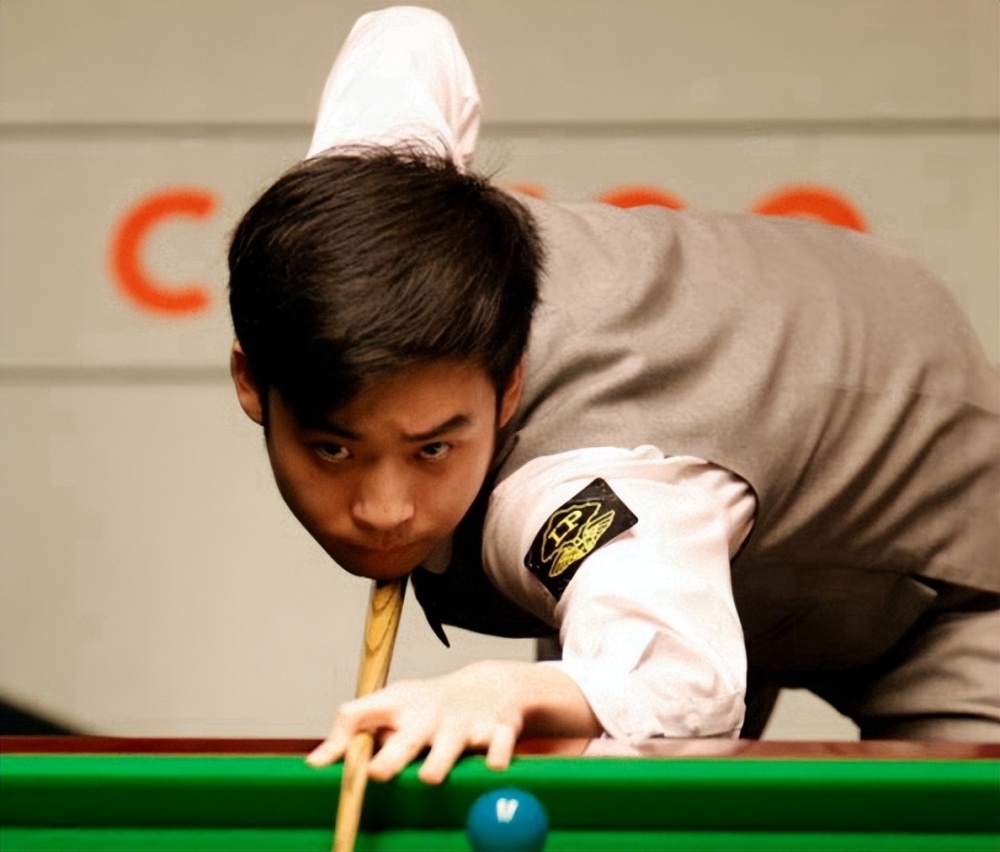 们早早聚集 们早早聚集