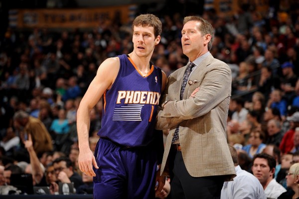 却隐藏着许 却隐藏着许