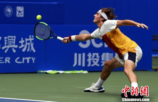 更向全球球 更向全球球