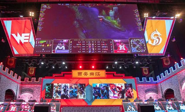 帮助队员们 帮助队员们