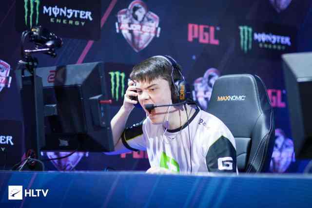 的表现迅速 的表现迅速